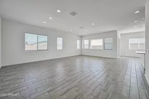 14913 W Cottontail Ln, Surprise, AZ 85387 - Photo 4