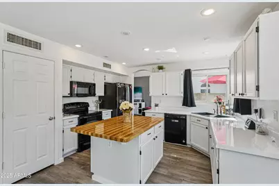 1951 E Baylor Court, Chandler, AZ 85225 - Photo 20