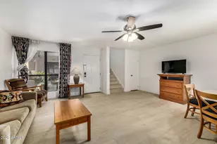 886 W Galveston St, Chandler, AZ 85225 - Photo 8