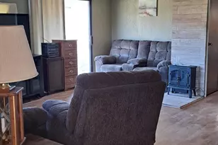 214 E Mary Lou Ct, Queen Valley, AZ 85118 - Photo 4