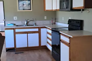 214 E Mary Lou Ct, Queen Valley, AZ 85118 - Photo 6