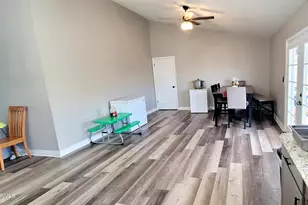 6938 W Jenan Dr, Peoria, AZ 85345 - Photo 8