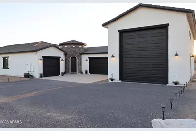 27372 N Michelle Lane, Queen Creek, AZ 85144 - Photo 1