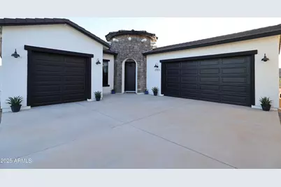 27372 N Michelle Lane, Queen Creek, AZ 85144 - Photo 2