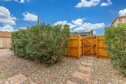 810 E Amelia Avenue, Phoenix, AZ 85014 - Photo 28