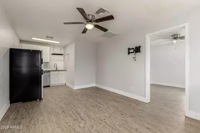 810 E Amelia Avenue, Phoenix, AZ 85014 - Photo 22