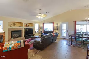 16550 W Desert Ln, Surprise, AZ 85388 - Photo 26