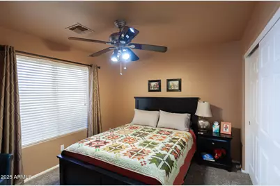 16550 W Desert Lane, Surprise, AZ 85388 - Photo 12