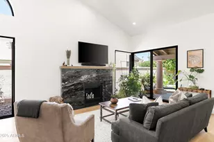 10118 E Cinnabar Ave, Scottsdale, AZ 85258 - Photo 10