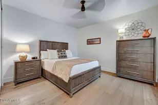 10118 E Cinnabar Ave, Scottsdale, AZ 85258 - Photo 18