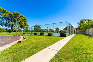 1012 E Wagon Wheel Dr, Phoenix, AZ 85020 - Photo 26