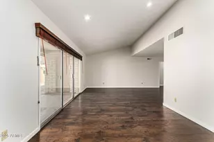 1012 E Wagon Wheel Dr, Phoenix, AZ 85020 - Photo 6