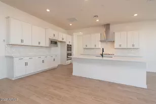 2552 E Alfonso Dr, San Tan Valley, AZ 85140 - Photo 2