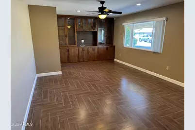 10035 W Riviera Drive, Sun City, AZ 85351 - Photo 16