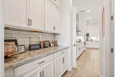 21122 W Edgemont Avenue, Buckeye, AZ 85396 - Photo 10