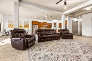 18191 W Desert Sage Dr, Goodyear, AZ 85338 - Photo 8