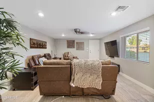 2709 E Clarendon Ave, Phoenix, AZ 85016 - Photo 10