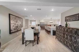 2709 E Clarendon Ave, Phoenix, AZ 85016 - Photo 12