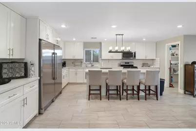 2709 E Clarendon Avenue, Phoenix, AZ 85016 - Photo 14