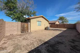 25025 W Dove Mesa Dr, Buckeye, AZ 85326 - Photo 36