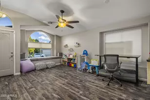 1922 E Siesta Ln, Phoenix, AZ 85024 - Photo 22