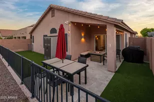 1922 E Siesta Ln, Phoenix, AZ 85024 - Photo 2