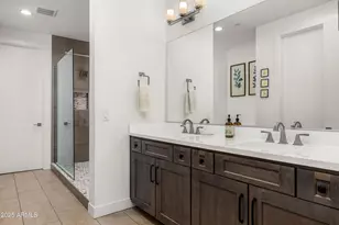 3200 N 39th St, Phoenix, AZ 85018 - Photo 12