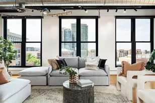 21 E 6th St, Tempe, AZ 85281 - Photo 8