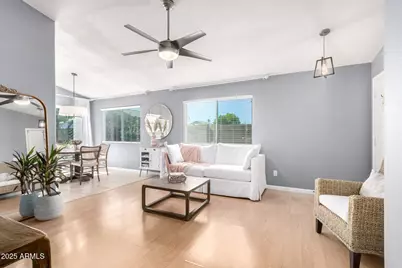 3049 W Covey Lane, Phoenix, AZ 85027 - Photo 6