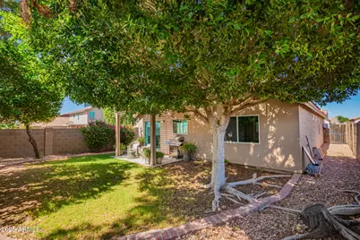 3049 W Covey Lane, Phoenix, AZ 85027 - Photo 18