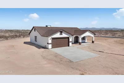 35532 W Chipman Road, Tonopah, AZ 85354 - Photo 2