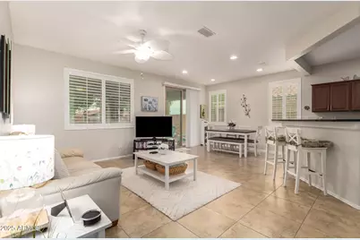 20512 N 260th Lane, Buckeye, AZ 85396 - Photo 10