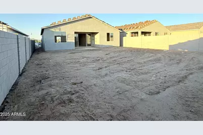 2443 E Rolling Prairie Lane, San Tan Valley, AZ 85140 - Photo 10