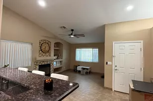 8634 W Dahlia Dr, Peoria, AZ 85381 - Photo 8