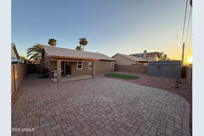 8634 W Dahlia Drive, Peoria, AZ 85381 - Photo 16
