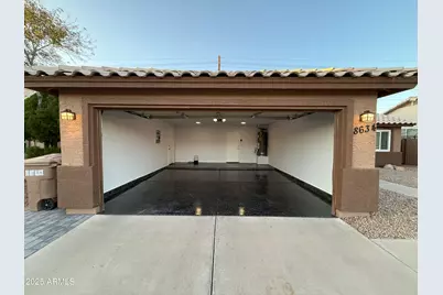 8634 W Dahlia Drive, Peoria, AZ 85381 - Photo 14