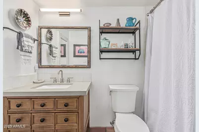 7662 E Northland Drive, Scottsdale, AZ 85251 - Photo 16