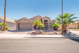 17637 N Goldwater Dr, Surprise, AZ 85374 - Photo 2
