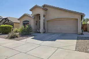 16647 W Taylor St, Goodyear, AZ 85338 - Photo 2