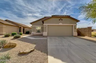 949 W Oak Tree Ln, San Tan Valley, AZ 85143 - Photo 1