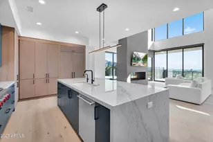 6975 North 39th Pl, Paradise Valley, AZ 85253 - Photo 8