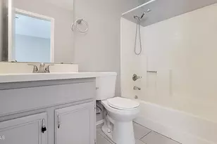 8627 N Shadow Ln, Peoria, AZ 85345 - Photo 12