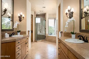 10626 E Palo Brea Dr, Scottsdale, AZ 85262 - Photo 32