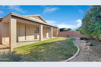 18460 N 170th Lane, Surprise, AZ 85374 - Photo 20