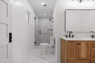 6731 E Moreland St, Scottsdale, AZ 85257 - Photo 10