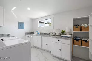 6731 E Moreland St, Scottsdale, AZ 85257 - Photo 16