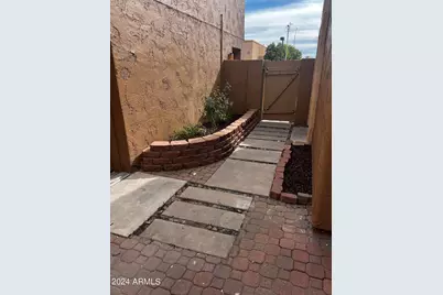 5640 E Bell Road #1068, Scottsdale, AZ 85254 - Photo 14