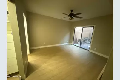 5640 E Bell Road #1068, Scottsdale, AZ 85254 - Photo 10