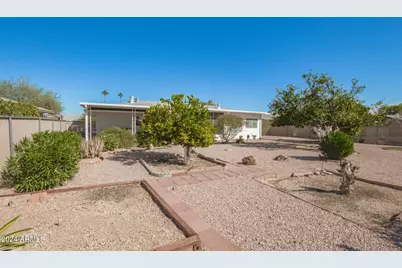 9409 W Glen Oaks Circle N, Sun City, AZ 85351 - Photo 34