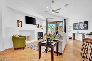 3252 E Maldonado Dr, Phoenix, AZ 85042 - Photo 10